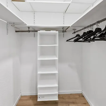 Apartment Monteur - Fuer Bis Zu 4 Personen In 63075 - Of02